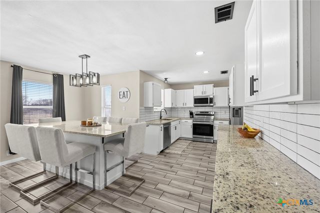 2202 Waterfall Drive, Killeen, TX 76549