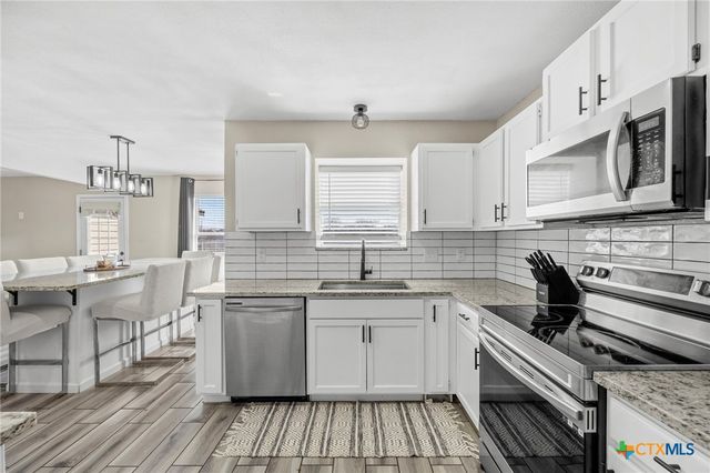 2202 Waterfall Drive, Killeen, TX 76549