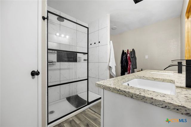 2202 Waterfall Drive, Killeen, TX 76549