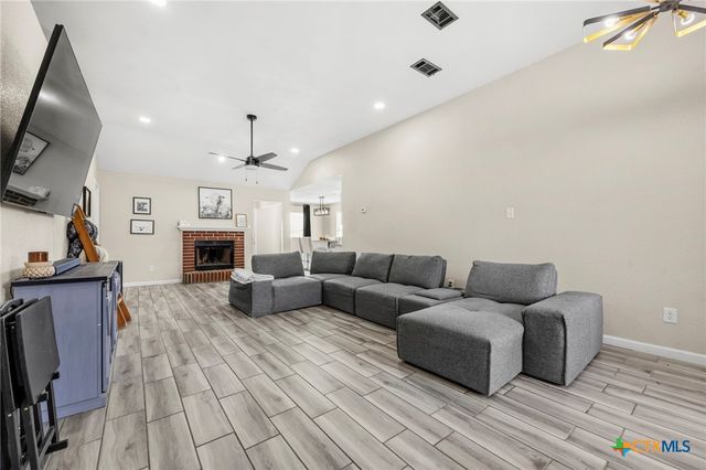 2202 Waterfall Drive, Killeen, TX 76549