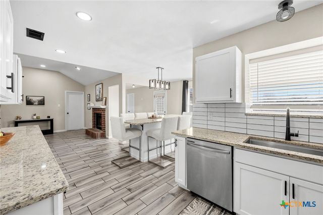 2202 Waterfall Drive, Killeen, TX 76549