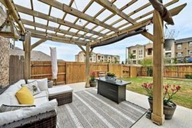 165 Satsuma DR, Buda, TX 78610