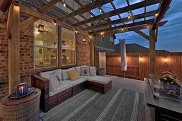 165 Satsuma DR, Buda, TX 78610