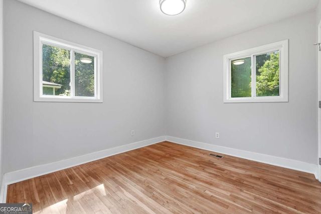 2889 Delray Drive NW, Atlanta, GA 30318