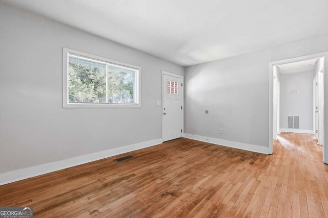 2889 Delray Drive NW, Atlanta, GA 30318