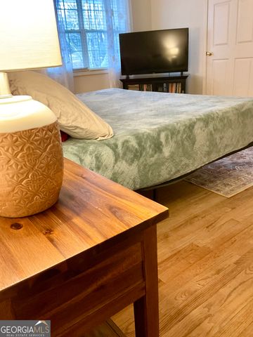 5851 Swan Walk, Sugar Hill, GA 30518