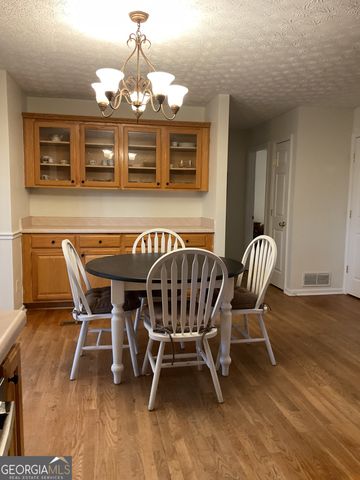 5851 Swan Walk, Sugar Hill, GA 30518