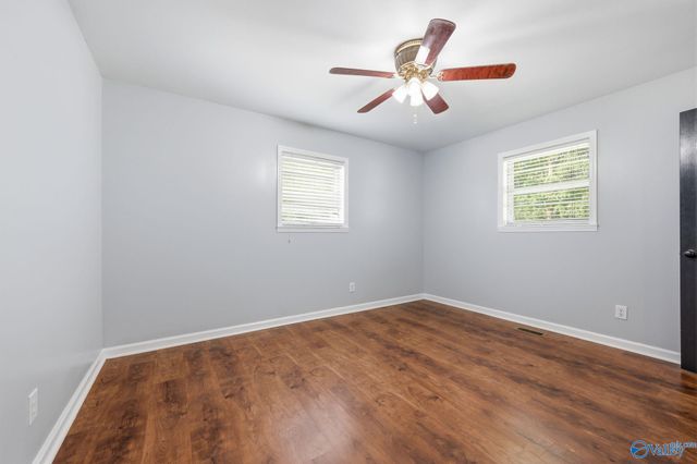 802 Cooper Lane, Hartselle, AL 35640