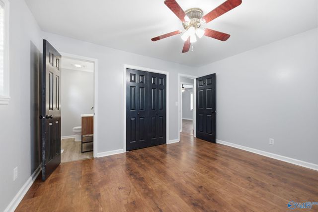 802 Cooper Lane, Hartselle, AL 35640