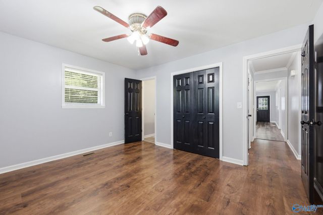 802 Cooper Lane, Hartselle, AL 35640