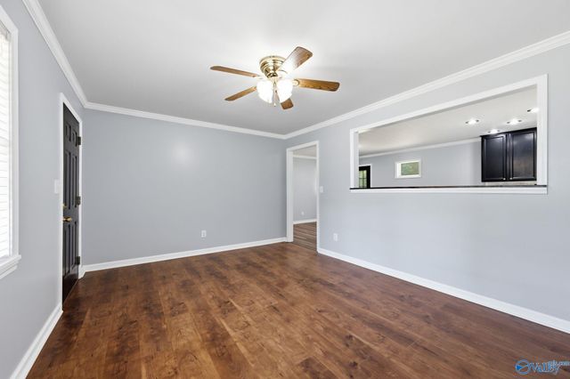 802 Cooper Lane, Hartselle, AL 35640