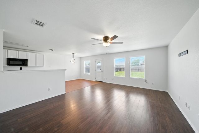 1429 Royal Meadows Trail, Fort Worth, TX 76140