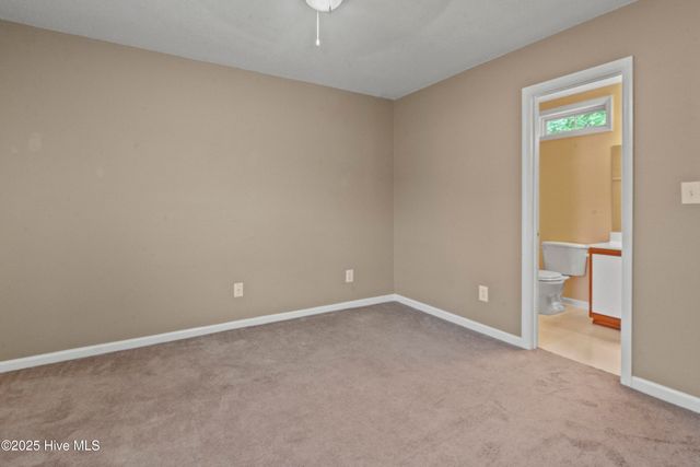 212 Winners Circle, Jacksonville, NC 28546