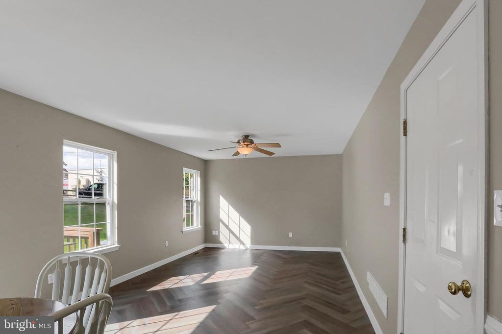 100 WALTERS ST, Pine Grove, PA 17963