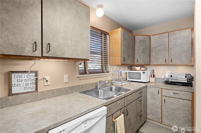 128 14th Street SE, Auburn, WA 98002