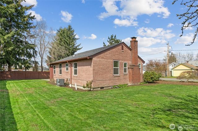 128 14th Street SE, Auburn, WA 98002