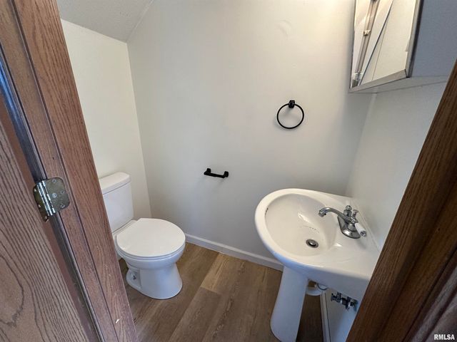 3456 Giant City Road, Makanda, IL 62958