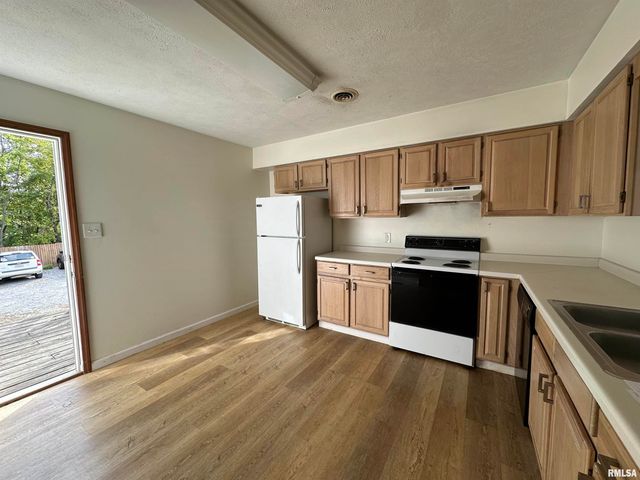 3456 Giant City Road, Makanda, IL 62958