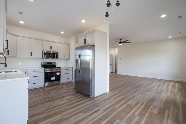 15 LARRY'S LANE, Cairo, MO 65239