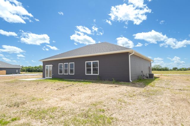 15 LARRY'S LANE, Cairo, MO 65239