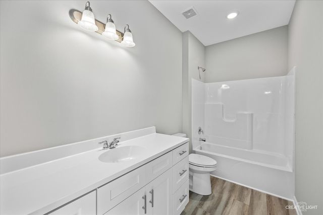 529 S Preston Streets, Cortland, IL 60112