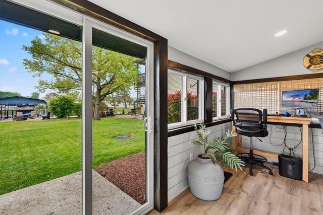 2985 Greenlawn Avenue NE, Millersport, OH 43046