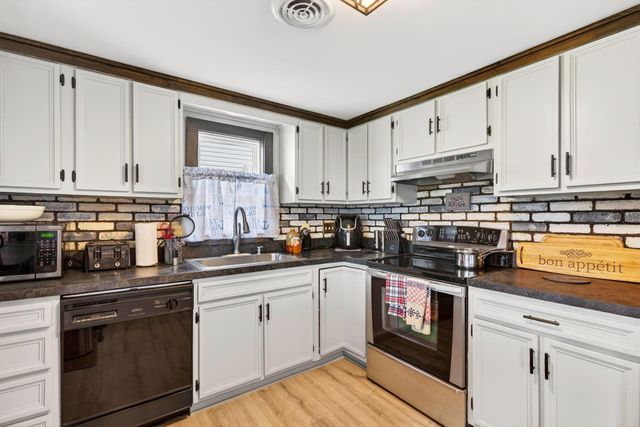 2985 Greenlawn Avenue NE, Millersport, OH 43046