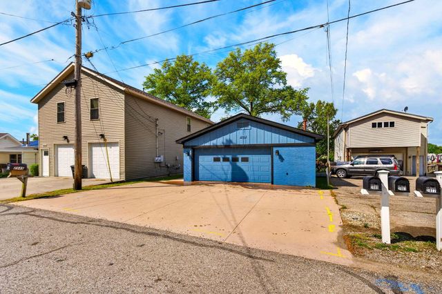 2985 Greenlawn Avenue NE, Millersport, OH 43046