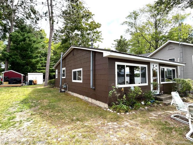 4951 Kokosing Road, Plainfield Township, MI 48739