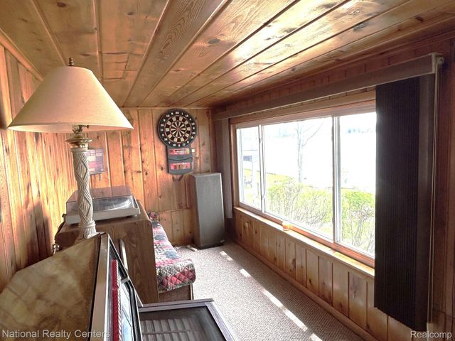 4951 Kokosing Road, Plainfield Township, MI 48739