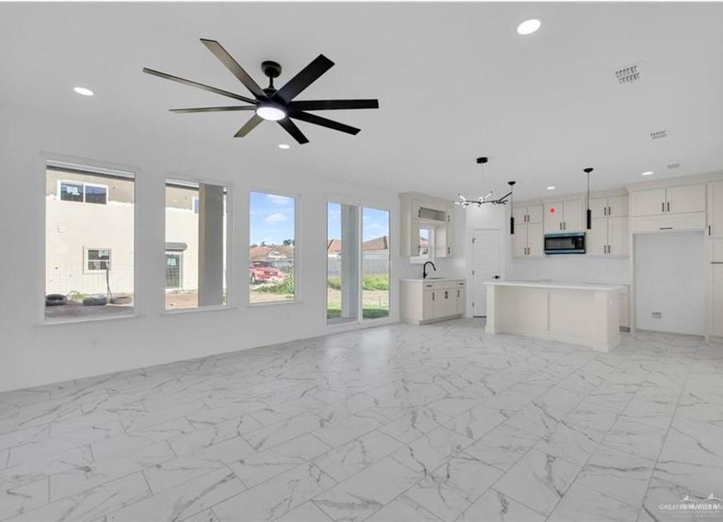 2313 Emily Street, Weslaco, TX 78596