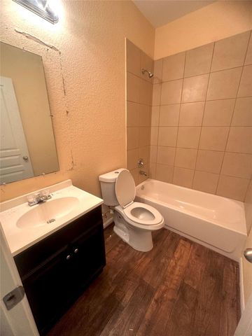 8704 San Rocco Street, Houston, TX 77031