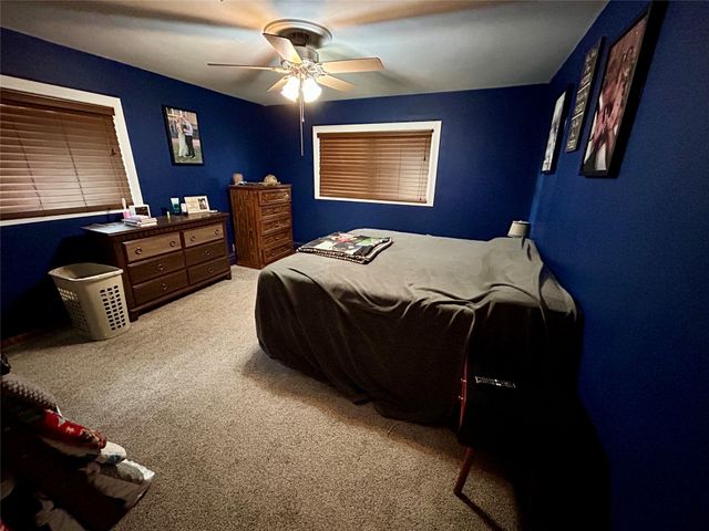 310 S. 8th Street, Chariton, IA 50049