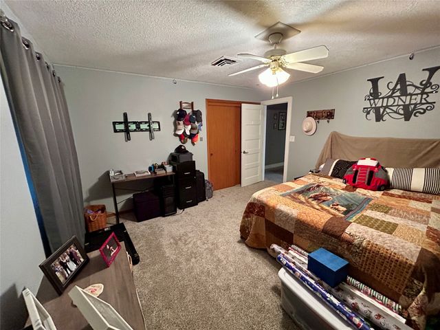 310 S. 8th Street, Chariton, IA 50049