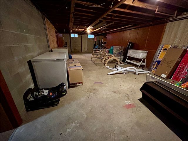 310 S. 8th Street, Chariton, IA 50049