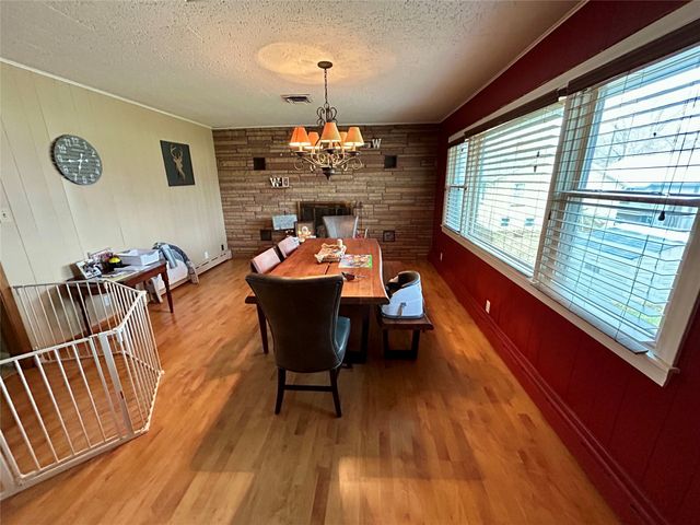 310 S. 8th Street, Chariton, IA 50049