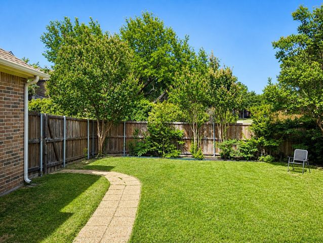 5840 Coral Ridge Court, Frisco, TX 75036