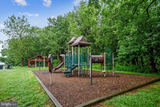 2691 CLAIBOURNE RD, Annapolis, MD 21403