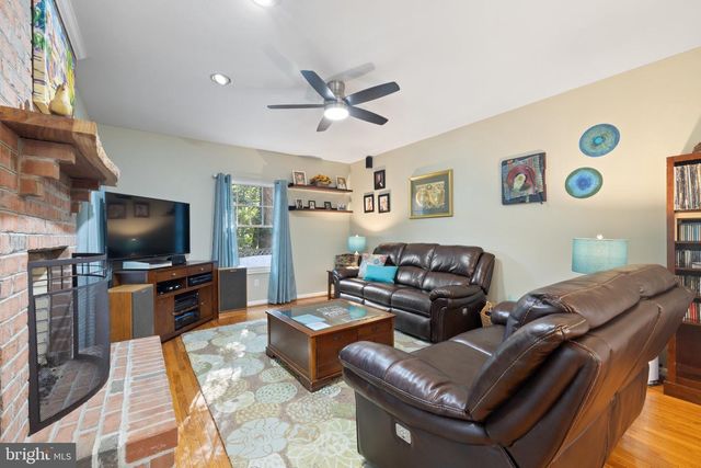 2691 CLAIBOURNE RD, Annapolis, MD 21403