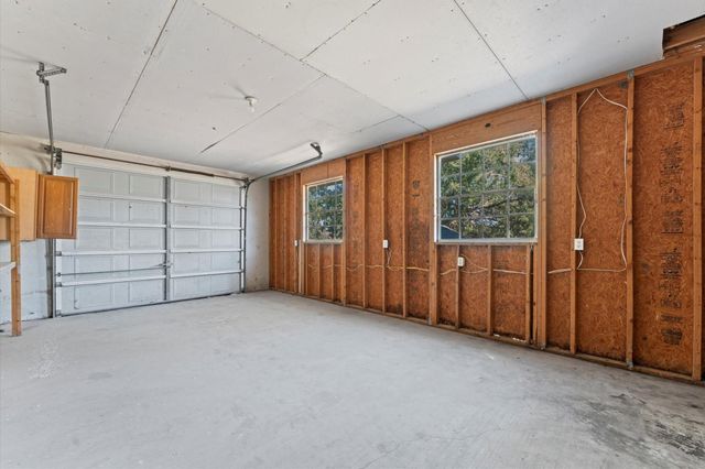 400 Homeyer Mountain Road, Burton, TX 77835