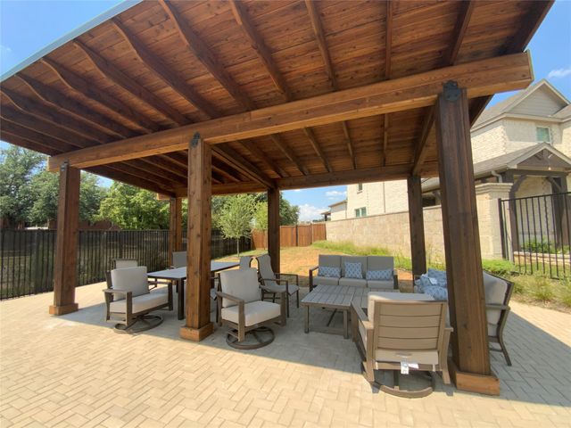 9938 Bates Street, Irving, TX 75063