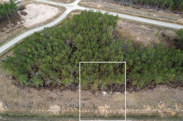 563 Road 5892, Cleveland, TX 77327