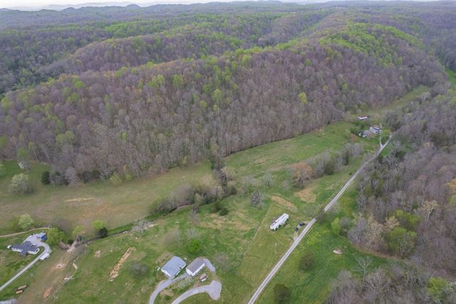 109 Creek Bend Ln, Manchester, TN 37355