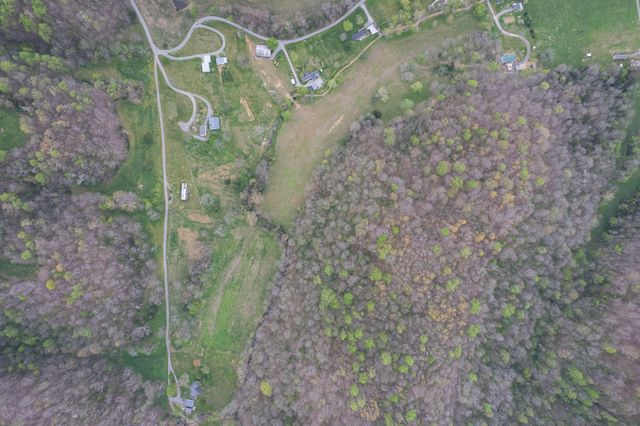 109 Creek Bend Ln, Manchester, TN 37355
