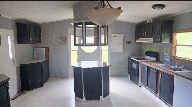109 Creek Bend Ln, Manchester, TN 37355