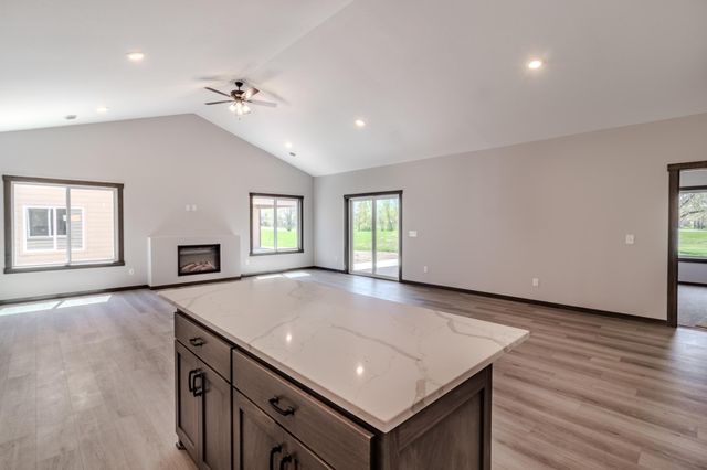 13860 Birdie Lane SE, Becker, MN 55308