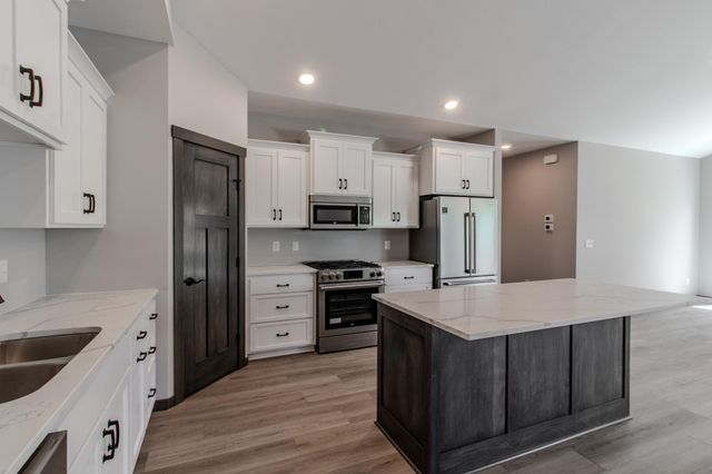 13860 Birdie Lane SE, Becker, MN 55308