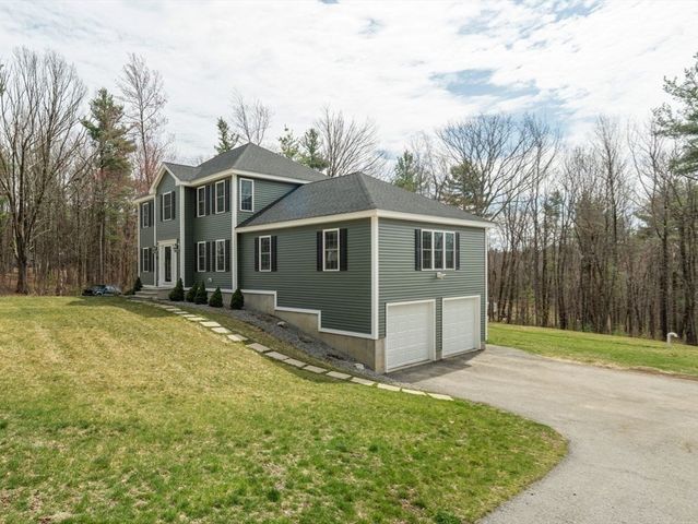 93 Glenwood Pl Ext, Rutland, MA 01543