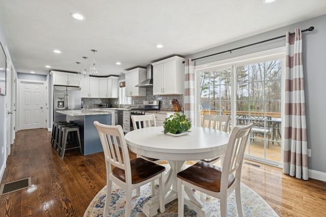 93 Glenwood Pl Ext, Rutland, MA 01543