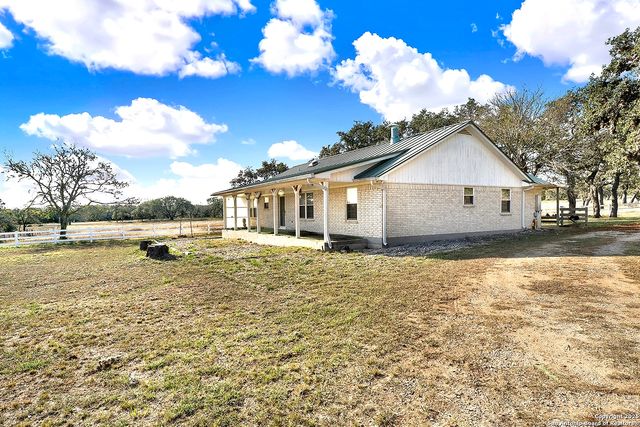 16103 State Highway 16 N, Medina, TX 78055
